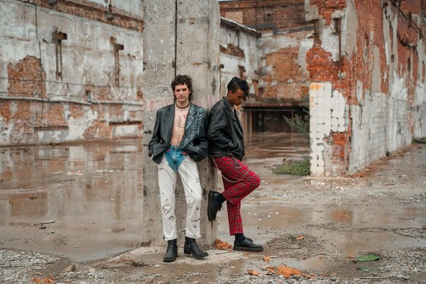 Comment optimiser la base de données d'un blog de voyage pour accélérer le temps de chargement des pages?